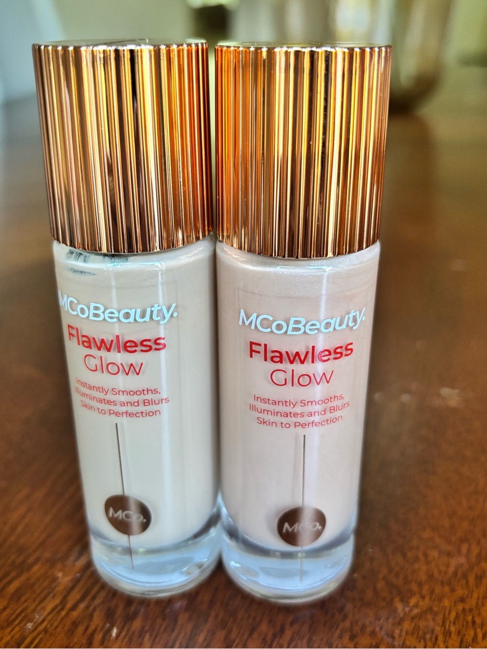 MCoBeauty Flawless Glow Liquid - Medium & Light